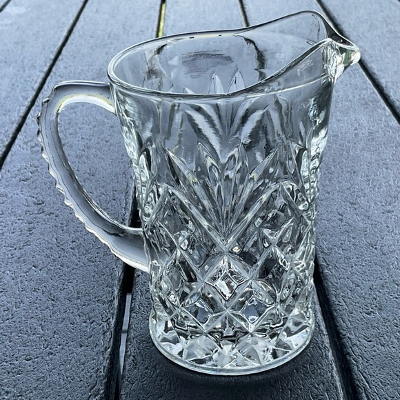 VGT. Pressed Glass Creamer Pitcher, Pineapple Fan Diamond Pattern Retro - Picture 1 of 8